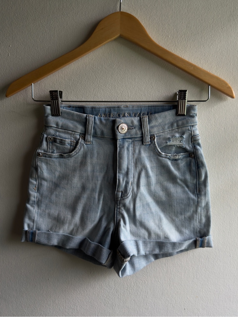American Eagle Outfitters Curvy Hi-Rise Shortie